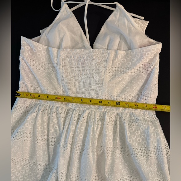 Betsey Johnson White Halter Eyelet Dress Flutter Neckline, Bridal, Wedding, Boho - Picture 14 of 16